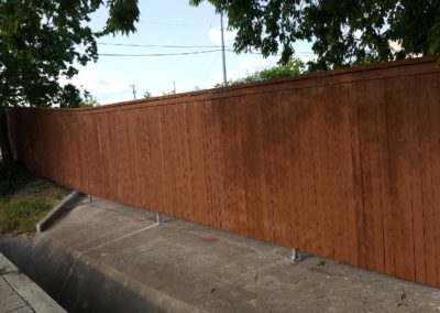 Fencing Cedar Trim & Cap With Metal Poles